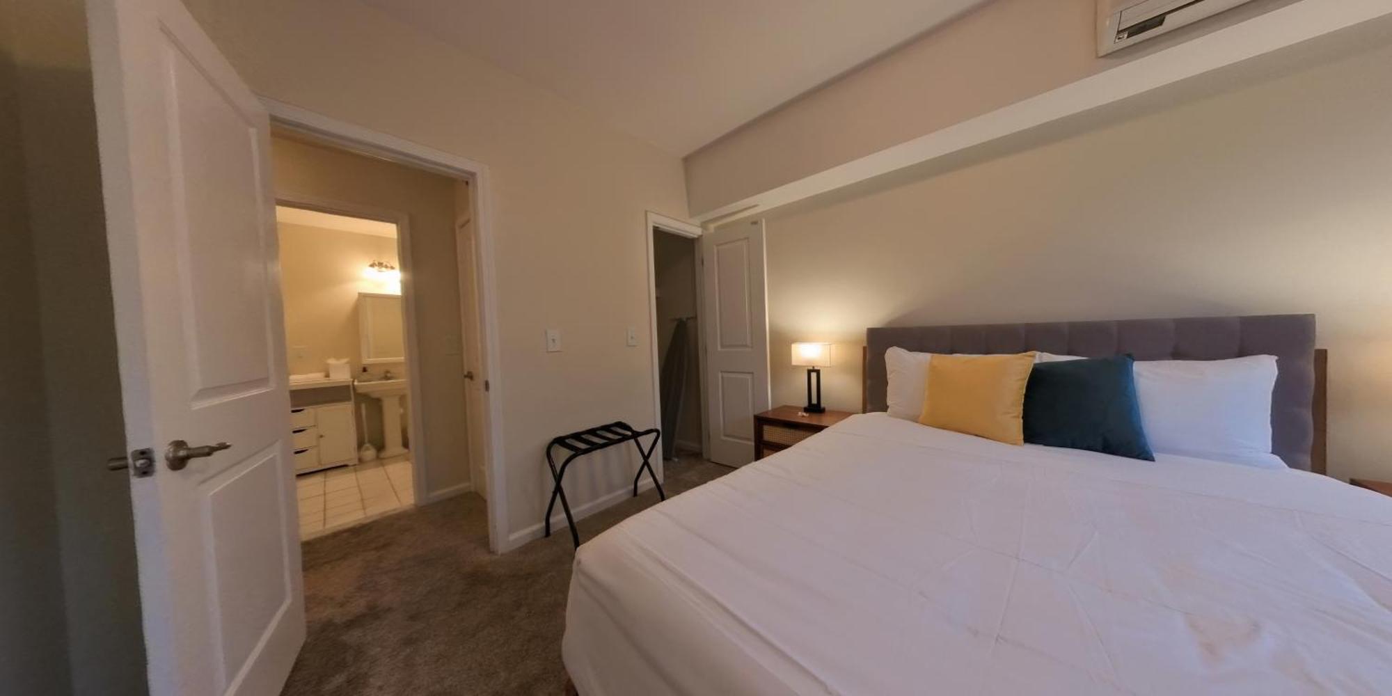 Prime City Center Location! 2Br Near Everything! Детройт Екстериор снимка