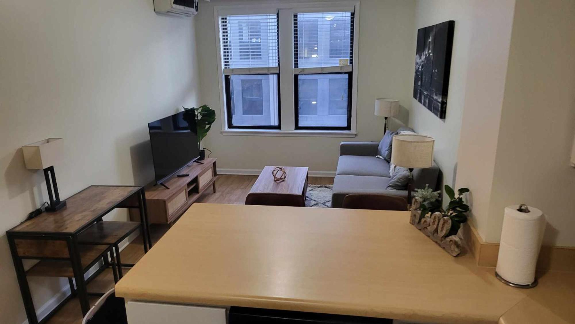 Prime City Center Location! 2Br Near Everything! Детройт Екстериор снимка